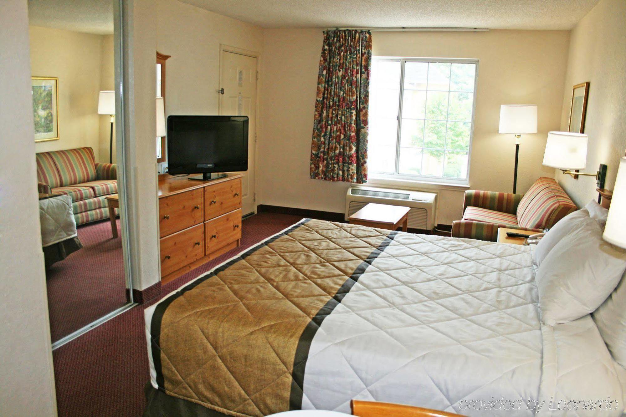 Hotel Extended America - - Perimeter Park South 2*